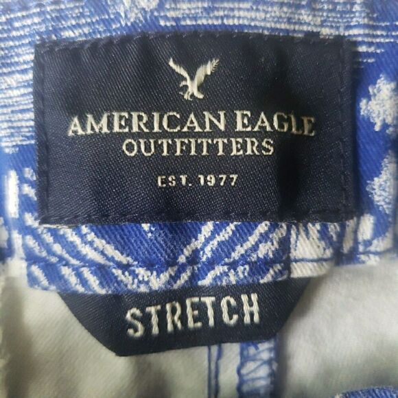 VTG American Eagle Shorts Women's Size 4 Cuffed Midi Stretch Blue Diamond Print - Picture 2 of 11